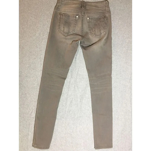 Womens Miss Me Jeans Size 24 Grey Wash Low Rise Skinny Jeans Basic Classic - Picture 5 of 5